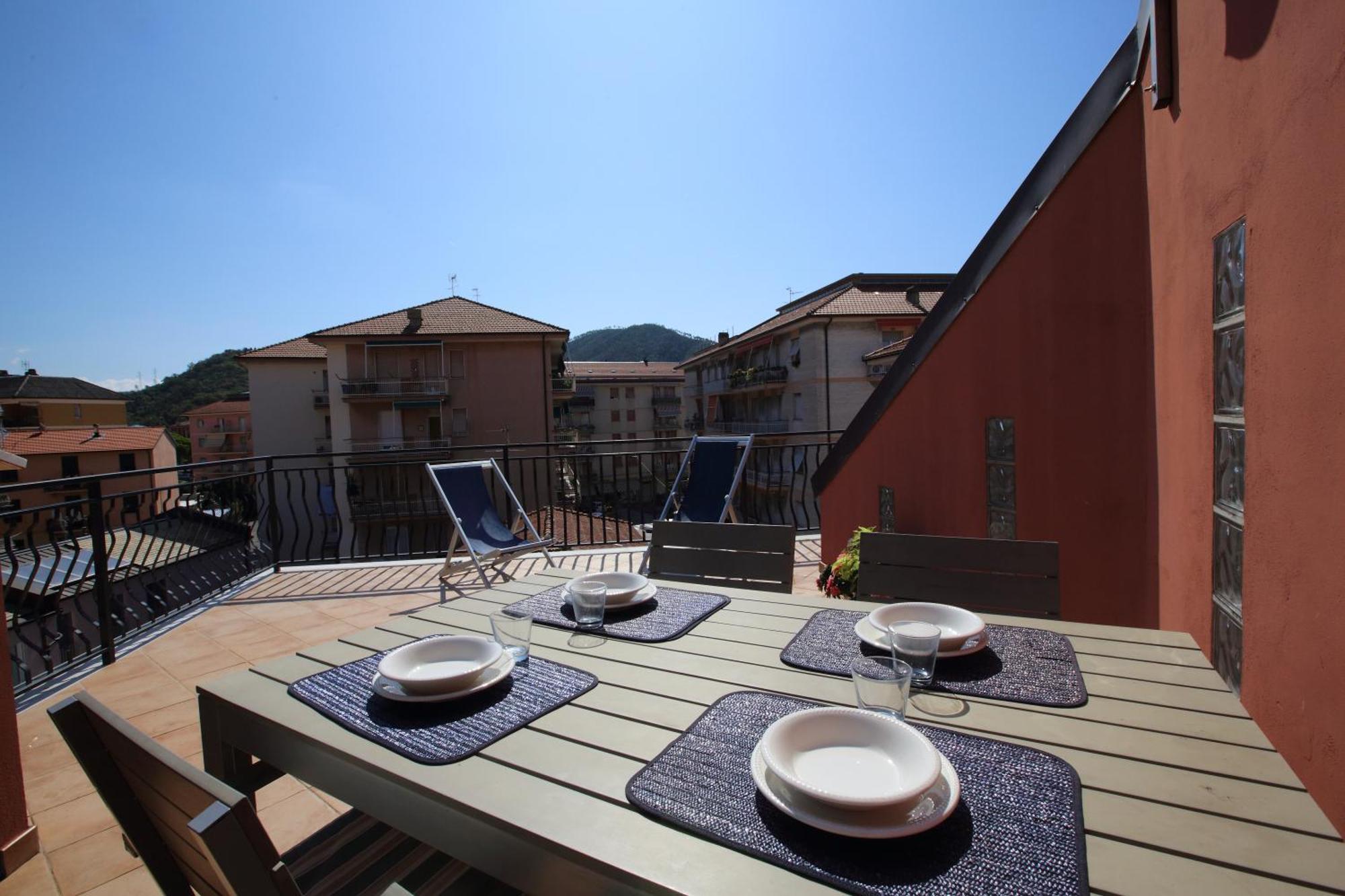 Ferienwohnung La Casa Al Mare Sestri Levante Exterior foto